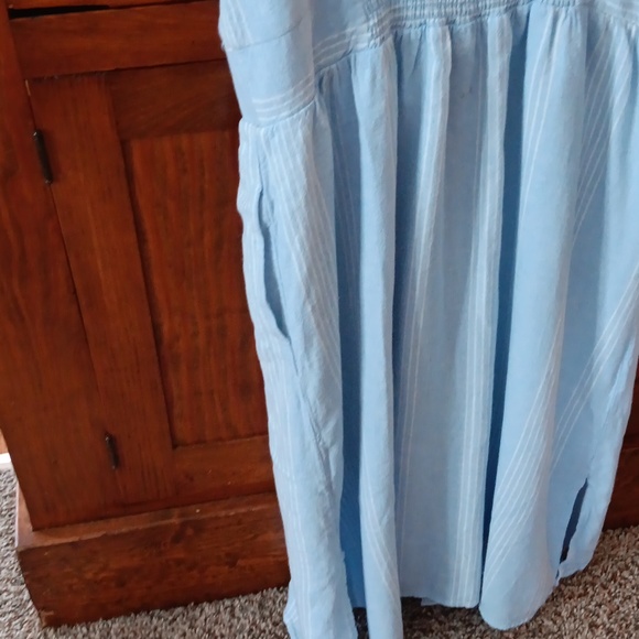 Summer dress - Picture 5 of 8